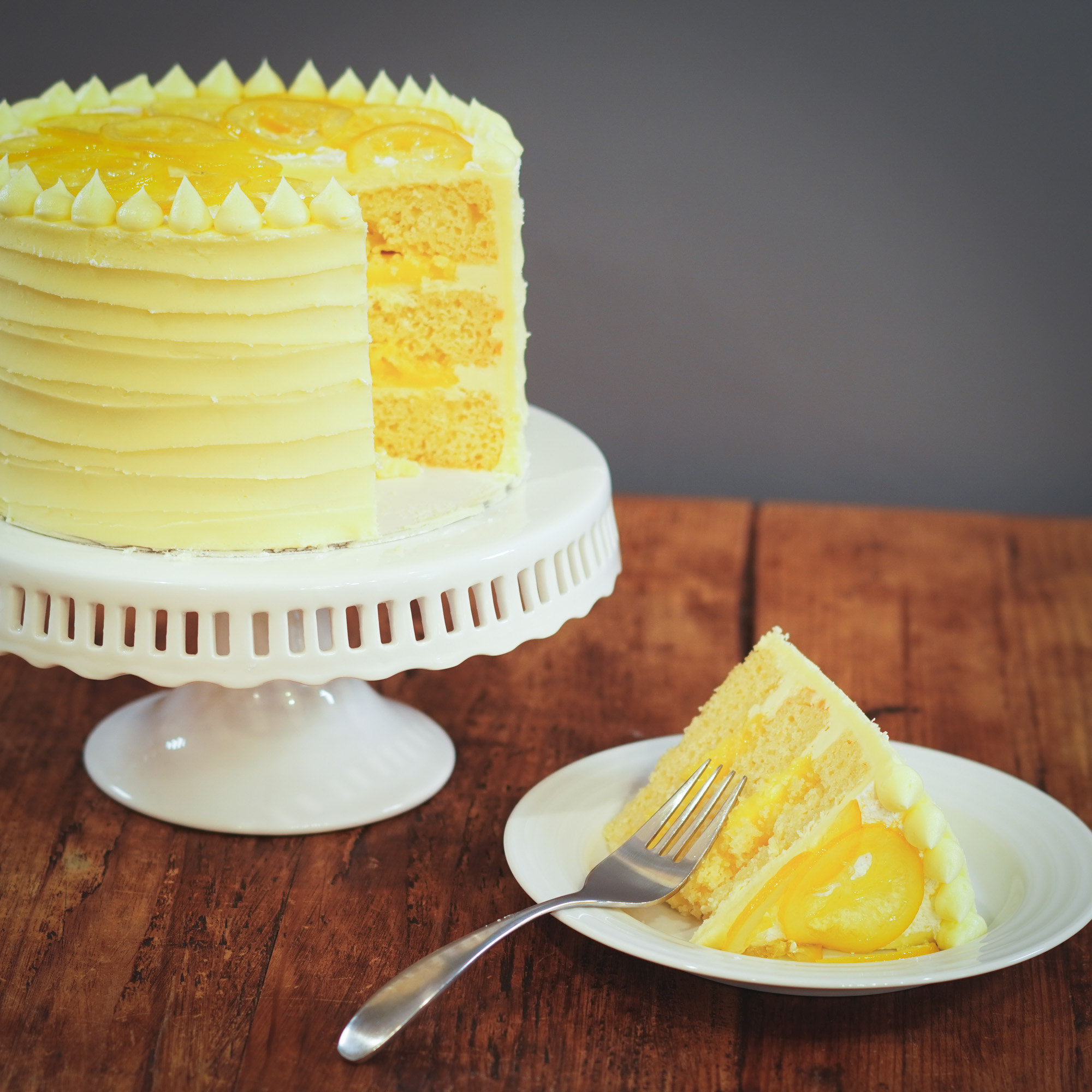 Lemon cake with lemon curd and buttercream
